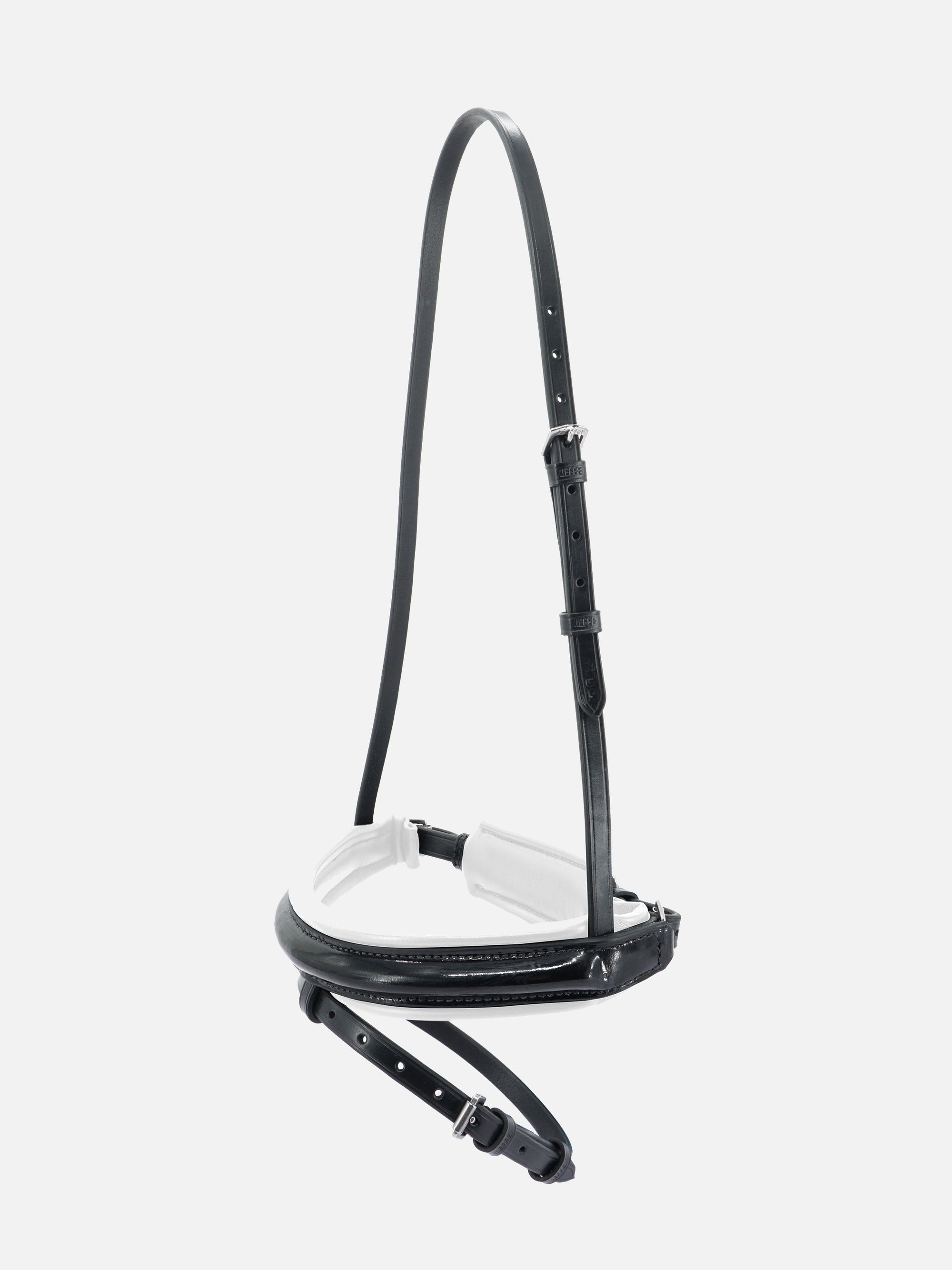 Englisch kombiniertes Lack-Reithalfter Comfort Young Profi in Schwarz, weiß unterlegt mit Chrombeschlägen