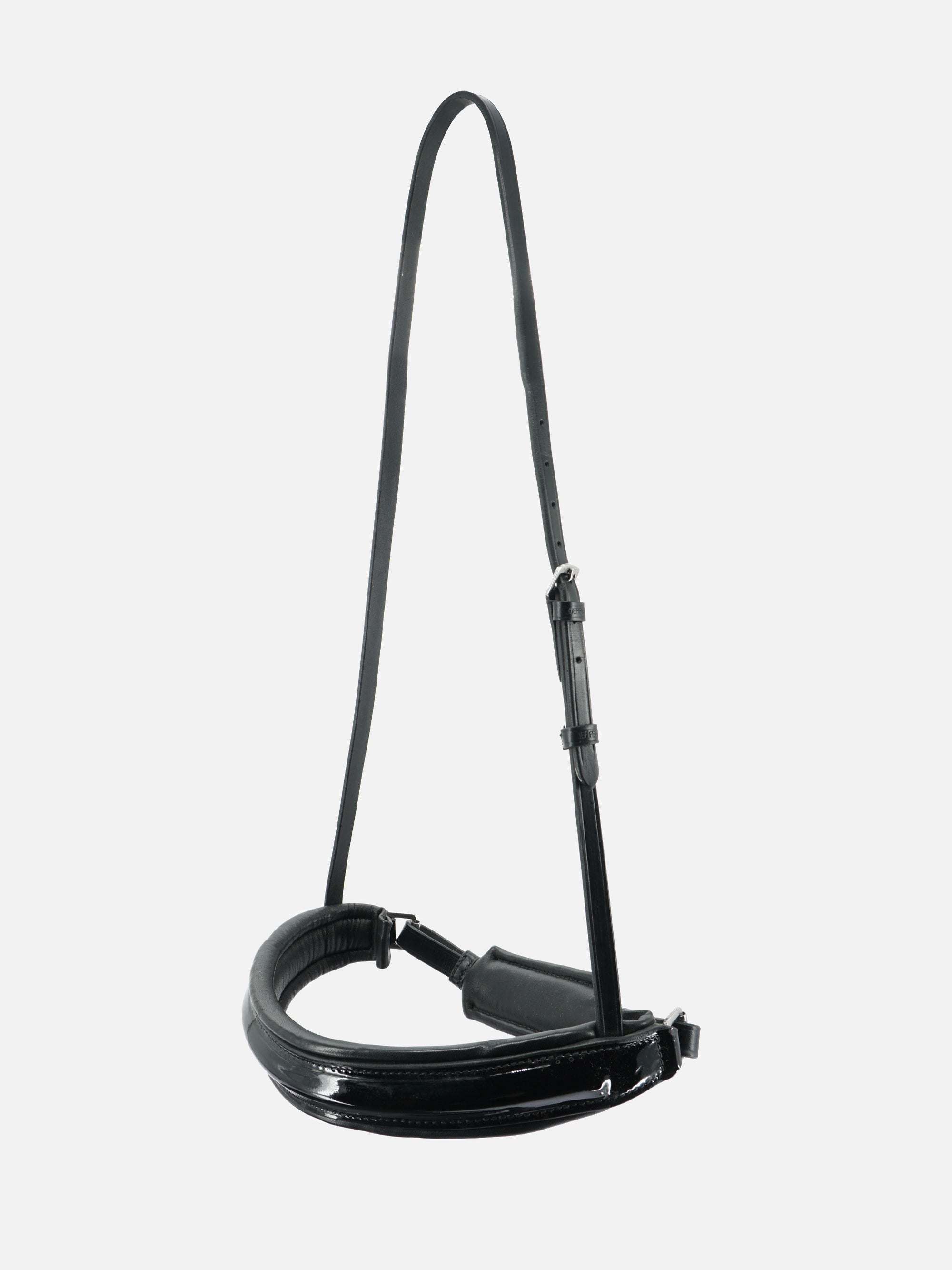 Schwedisches Kandaren-Reithalfter Paris mit schwarzem Lack, schwarzer Unterlegung und Chrombeschlägen