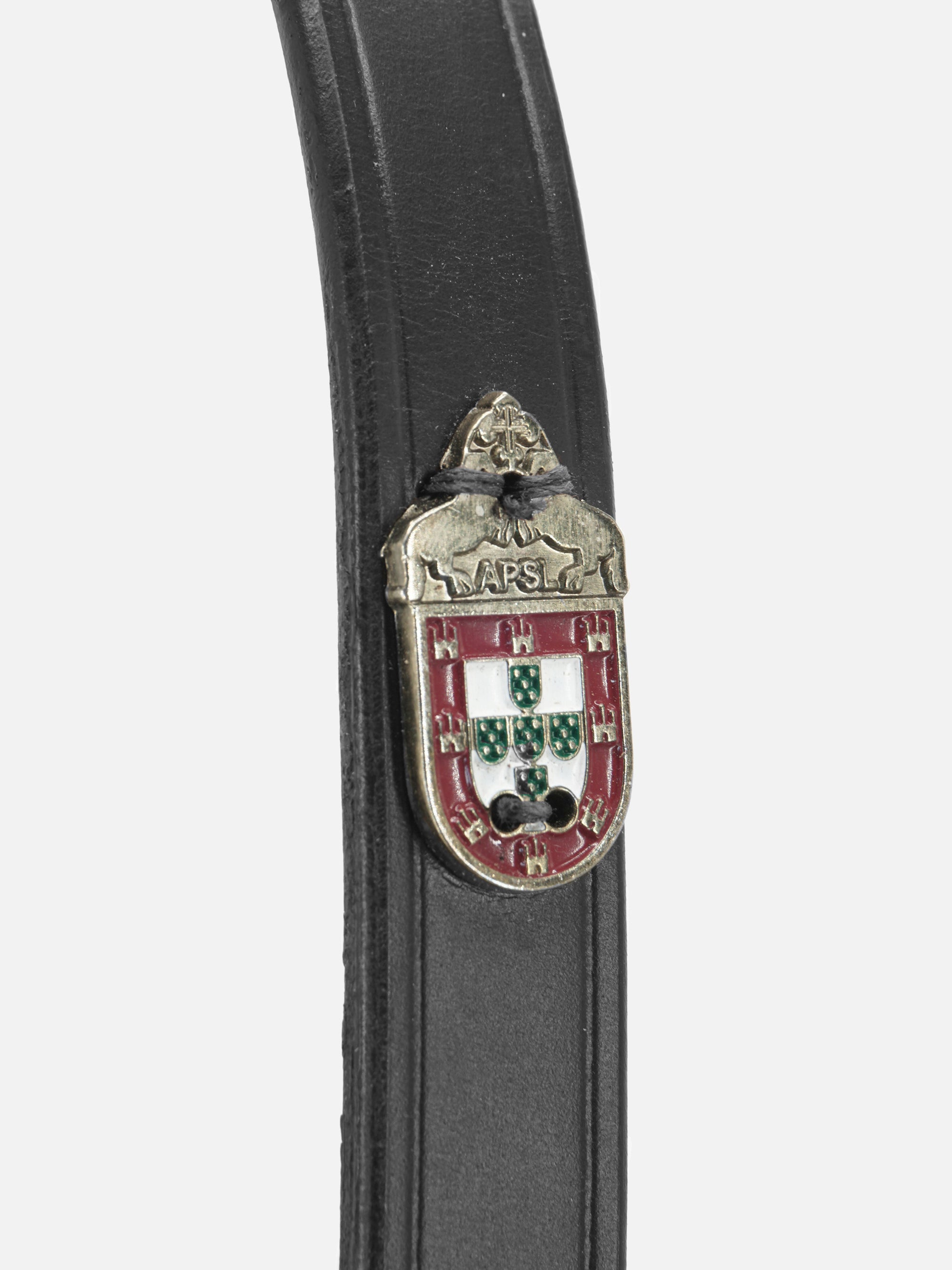 Kappzaum Perfect in Schwarz mit Chrombeschlägen im Detail: APSL Applikation seitlich am Kopfstück