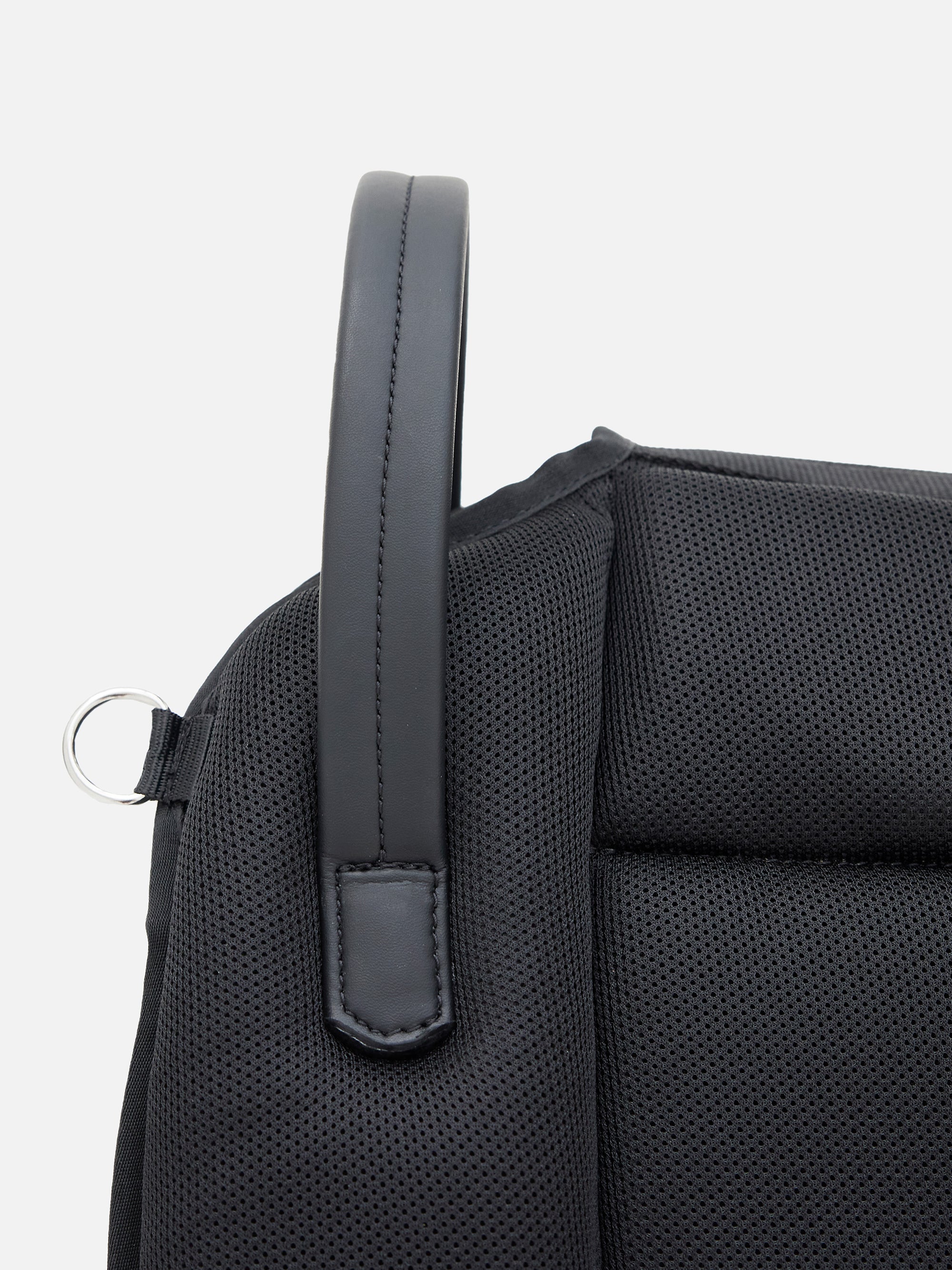 Detailsfoto Reitkissen Balance: Haltegriff aus Kunstleder